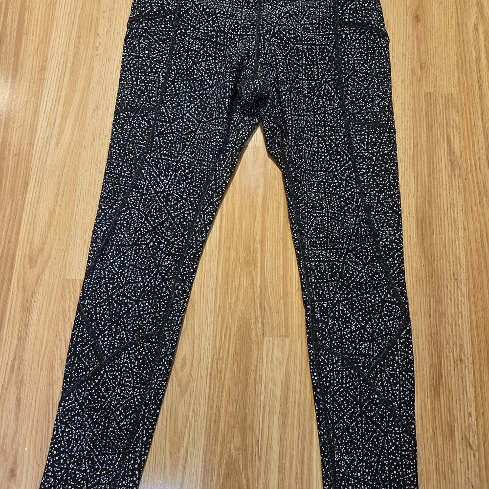 Lululemon Athletica Black and White Speckled Leggings